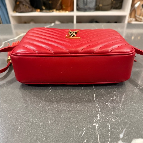 Saint Laurent Matelasse Monogram Lou Camera Bag Rouge Eros Calfskin - Picture 3 of 5